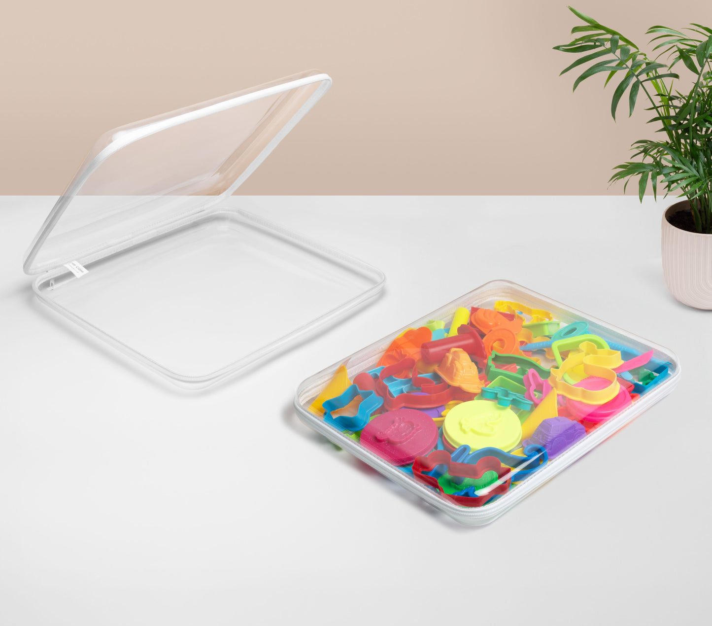 Large Clutter Case ™